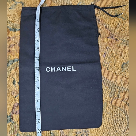 CHANEL Dust Bag - Picture 4 of 5